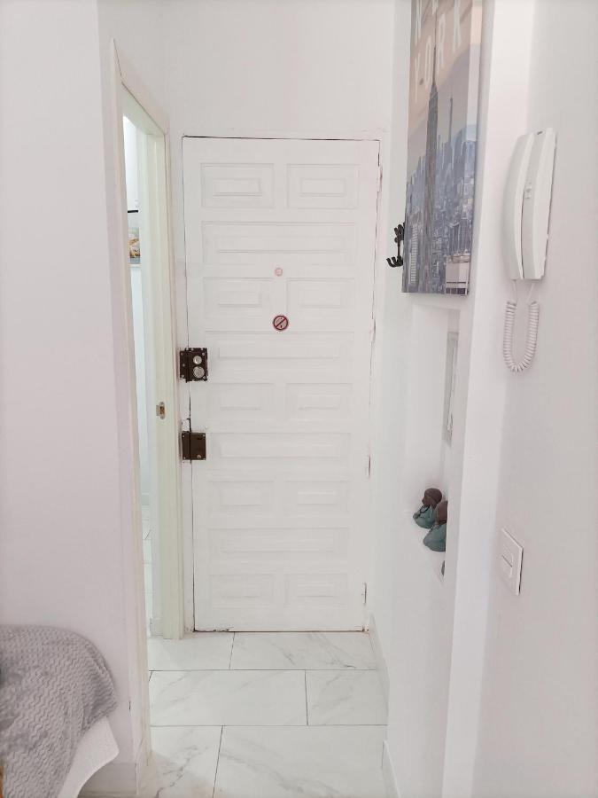 Comodo Apartamento Al Lado De La Playa De Las Canteras Лас-Пальмас-де-Гран-Канария Экстерьер фото